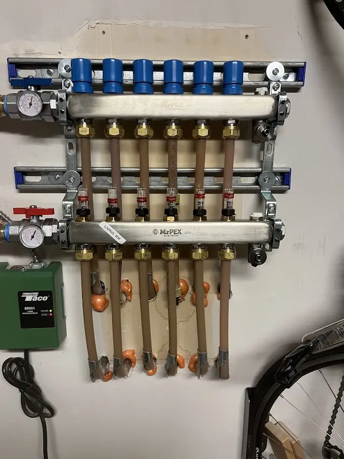 Plumber performing Leak Detection at a residential property in Moraga